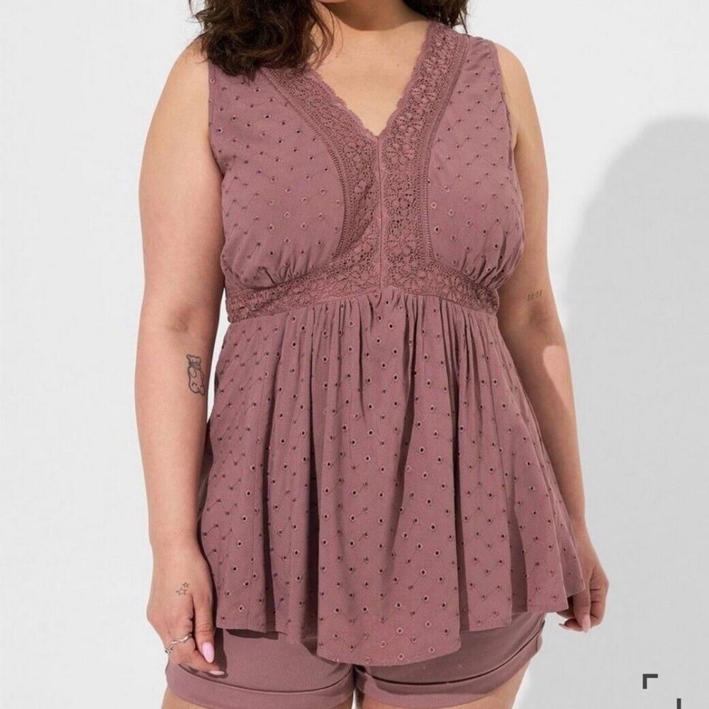 Torrid peplum tank size 2